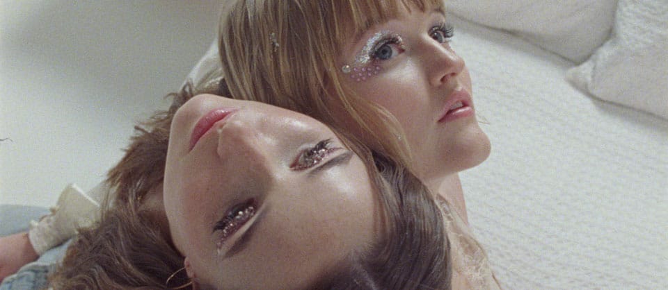 Mady and Kaitlyn Dever Strengthen Their Sisterly Bond in Beulahbelle