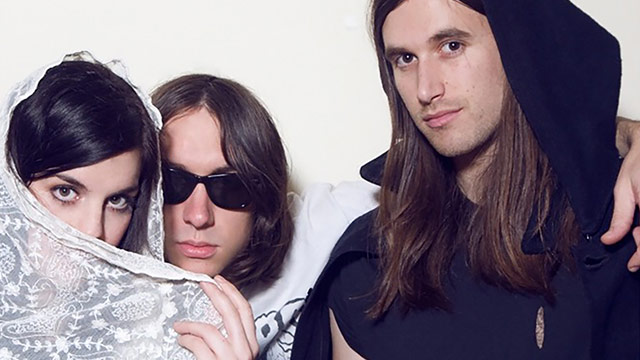 Album Premiere: The Willowz, 'Fifth'