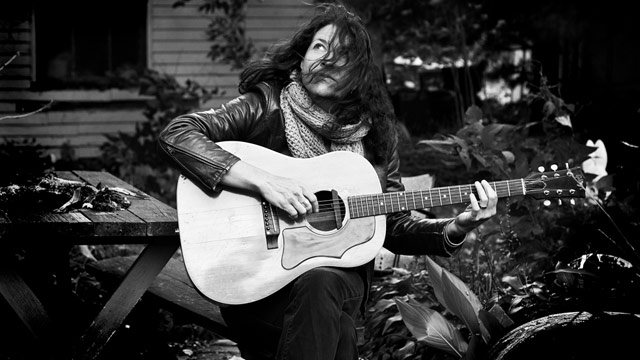 Album Premiere: Kris Delmhorst, 'The Wild'